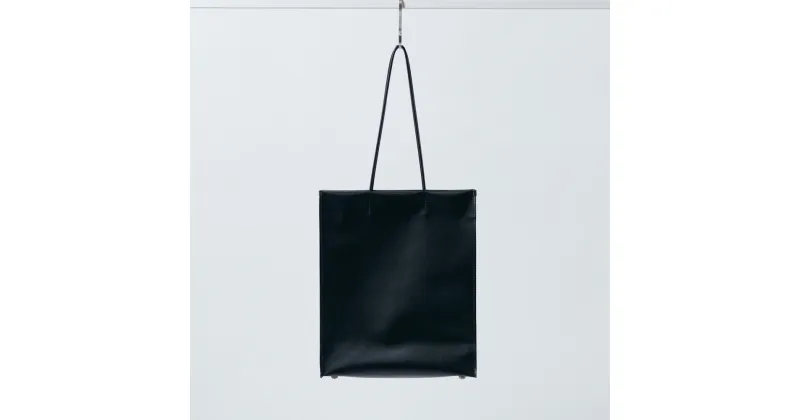 【ふるさと納税】【KENTO HASHIGUCHI】ショッパーバッグ 縦 ブラック（shopper bag 縦 black） | バッグ 鞄 A4 黒 レディース メンズ ユニセックス シンプル 通勤 おしゃれ 人気 バック トート フォーマル 京都府 京都市 京都